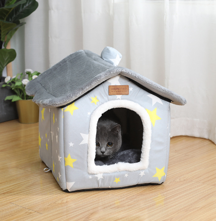Warm Closed Dog Kennel House for Pets